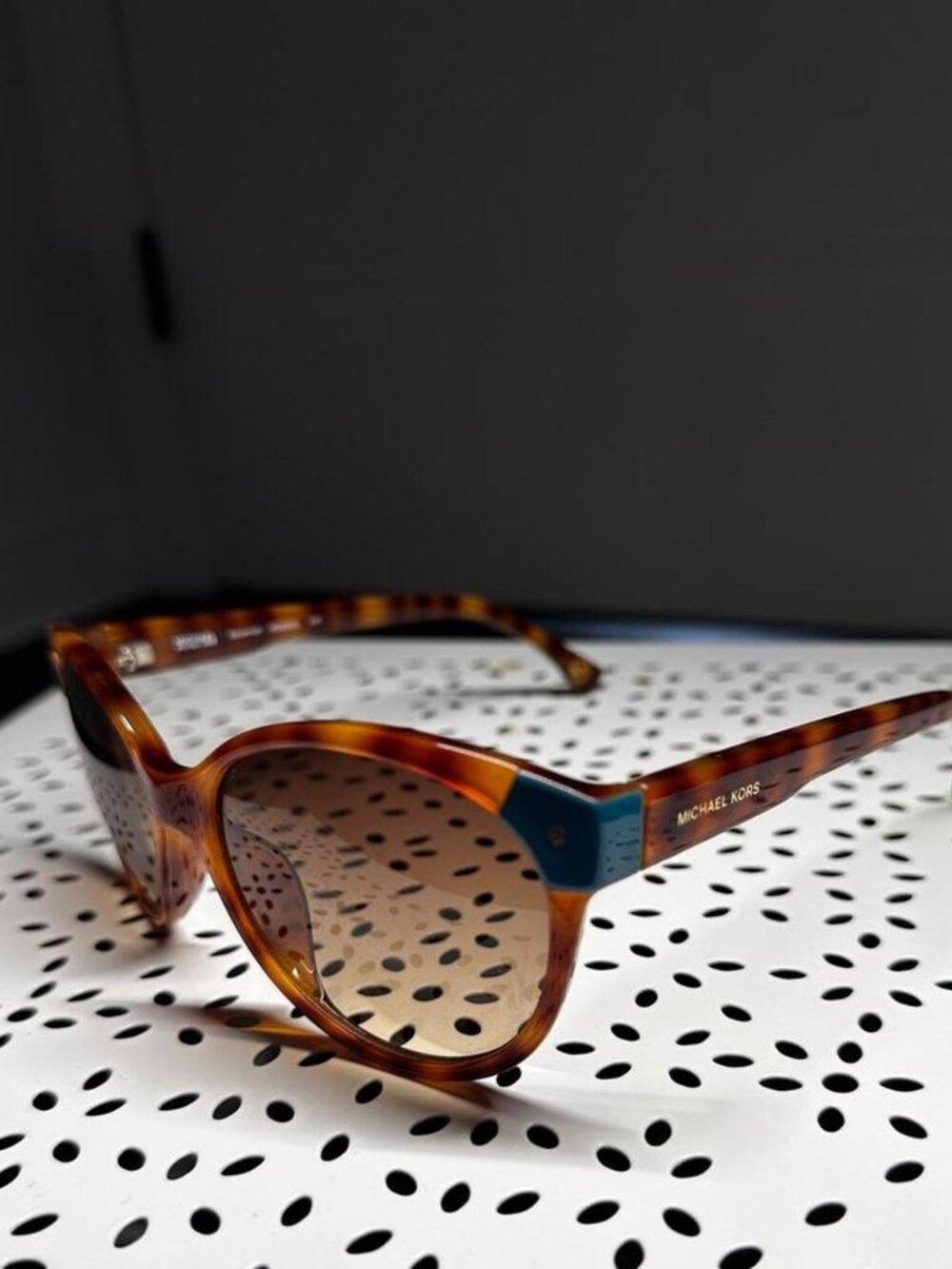 MICHAEL KORS SAVANNAH TORTOISE BLUE SUNGLASSES M2852S